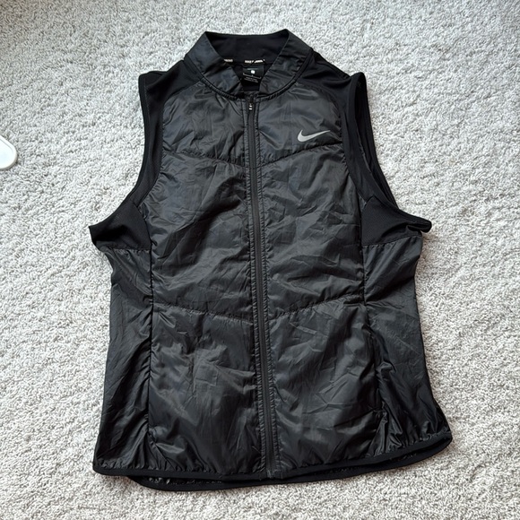 Nike Jackets & Blazers - Nike Running Vest Women's Size Large Black Swoosh Logo Pockets Athletic Full-Zip